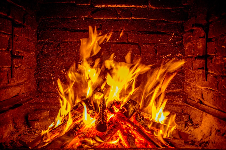fireplace-620427_960_720